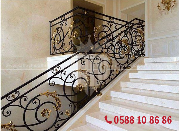 Cầu thang sắt mỹ thuật biệt thự tân cổ điển, bền đẹp