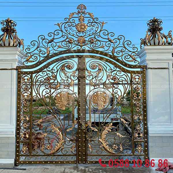 Cửa cổng biệt thự bông gang