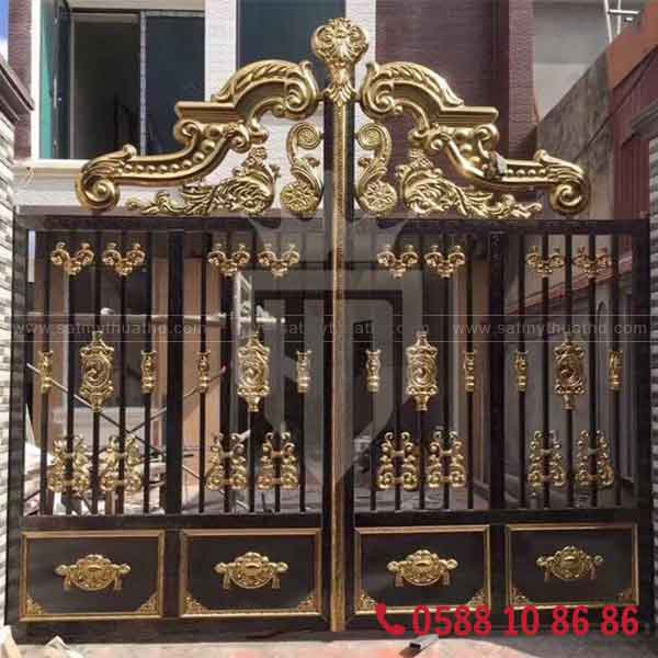 Cửa cổng bông gang tân cổ điển