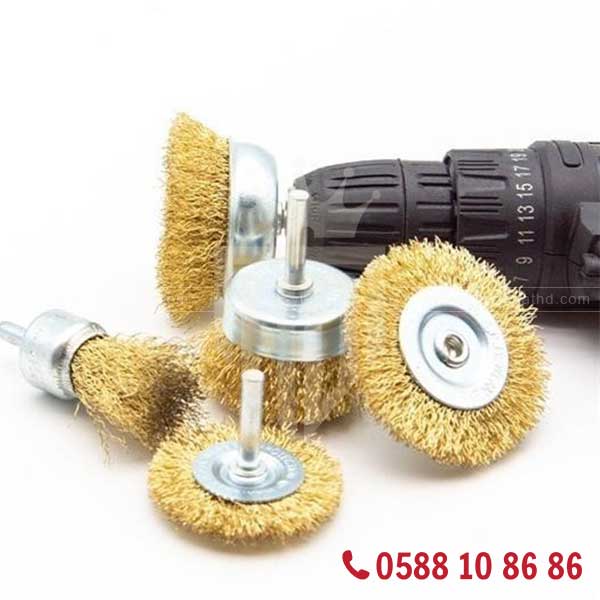 Dụng cụ làm sạch bề mặt cầu thang sắt