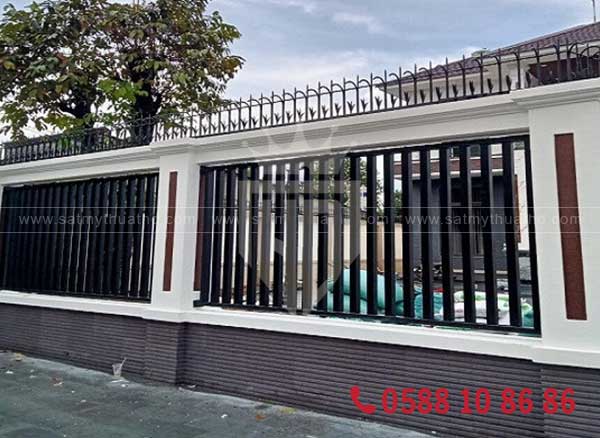 Hàng rào sắt hộp bền chắc