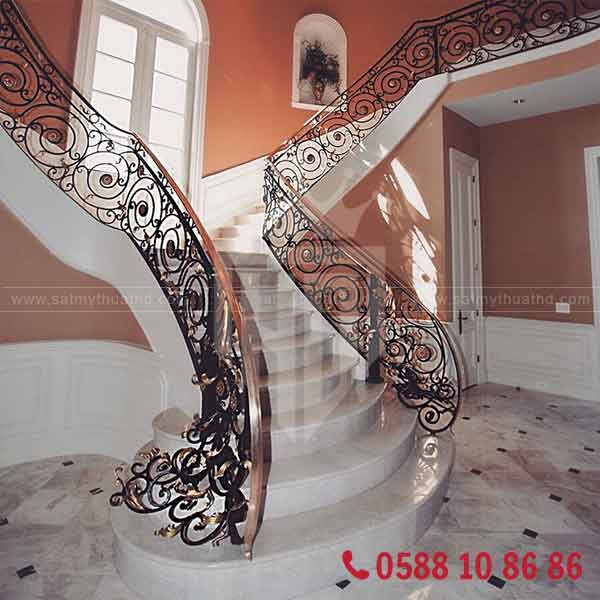 Họa tiết cầu thang sắt mỹ thuật kết hợp không gian nội thất