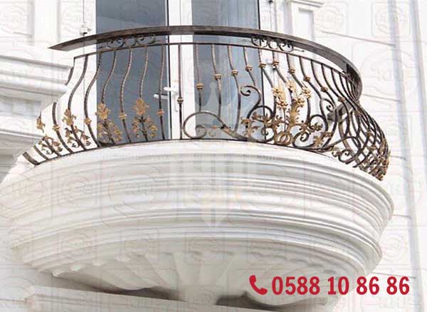 Thiết kế lan can sắt cong theo phong cách kiến trúc