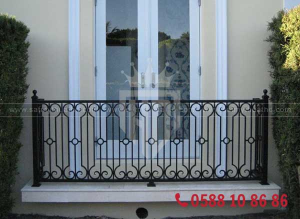 Lan can sắt mỹ thuật bền đẹp