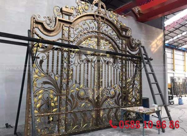 Quy trình sản xuất cửa cổng bông gang