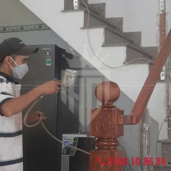 Sơn lại cầu thang sắt bị bong tróc