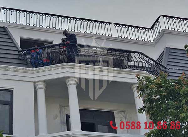 Thi công lan can sắt mỹ thuật chất lượng cao