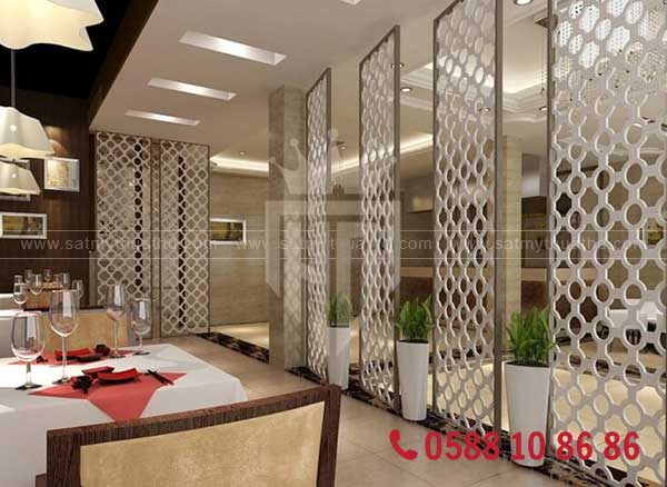 Vách ngăn trang trí sắt mỹ thuật nhà hàng