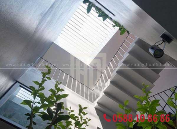 Mái giếng trời kính lấy sáng tự nhiên