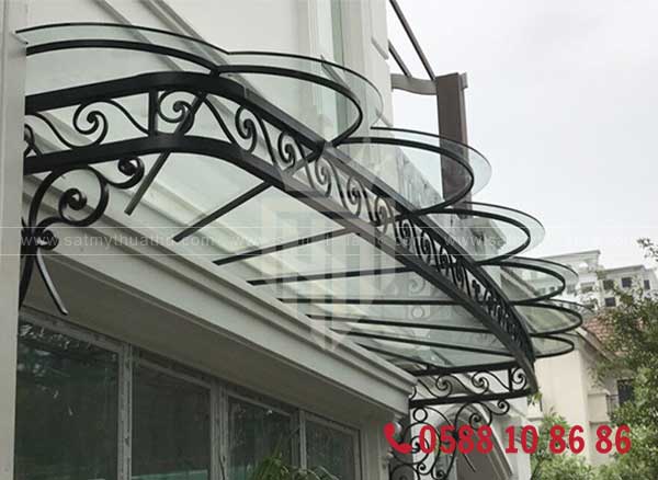 Mái sảnh kính cường lực tòa nhà