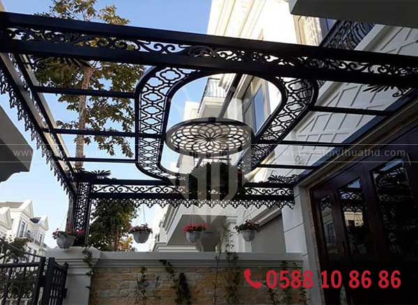  Mái sảnh kính khung sắt nghệ thuật độc đáo
