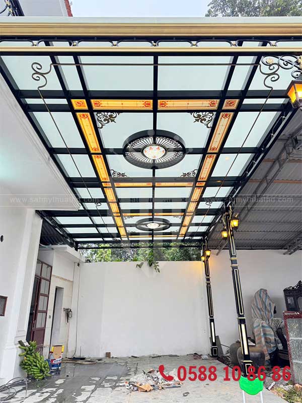 Mái kính cường lực che gara ô tô