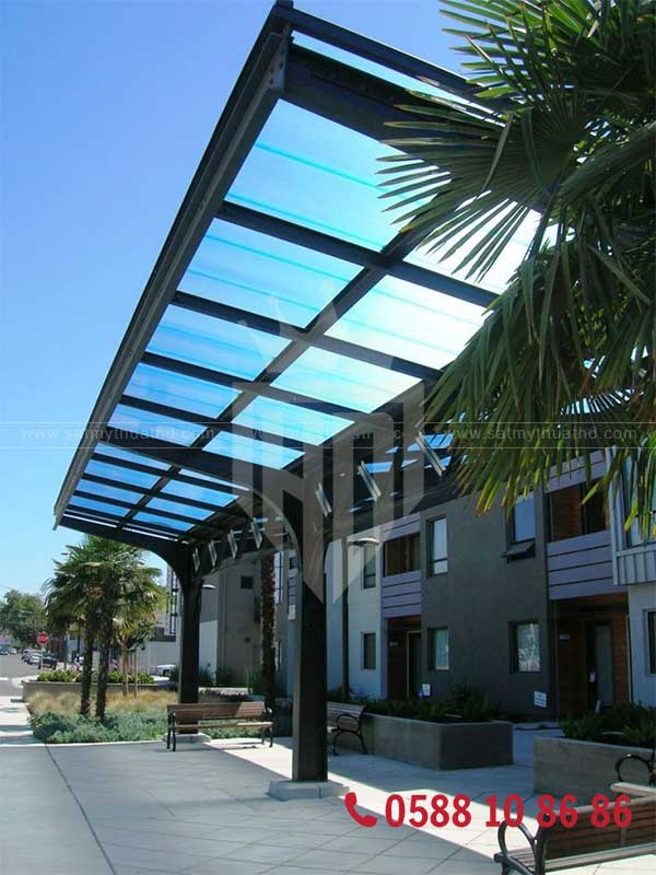 Mái kính hiên nhà phố khung sắt nghệ thuật

