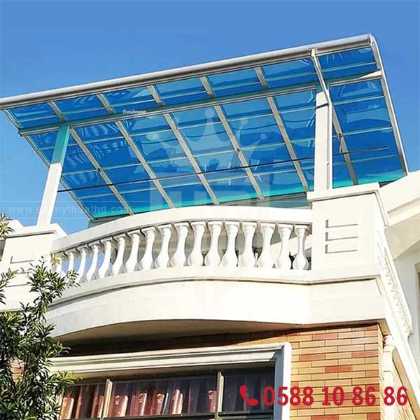 Mái hiên kính cường lực cho nhà biệt thự

