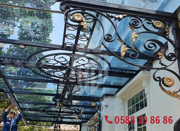 Mái kính sảnh phẳng thiết kế tối giản, tinh tế, hiện đại
